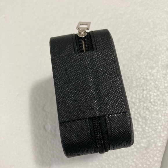 Black Jewelry Organizer - Picture 5 of 8